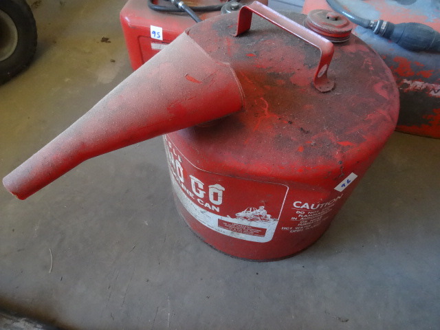 lot 96 image: 5 Gal. Gas Can