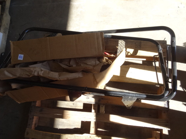 lot 125 image: Snapper Mower Bagger Parts
