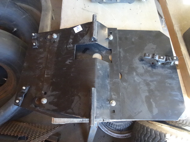 lot 131 image: Moose Plow Mount for ATV