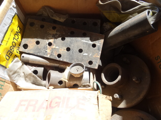 lot 138 image: Misc Trailer Hubs and Parts