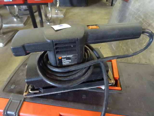 Finishing sander