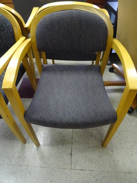 lot 26 image: 2 Matching Wood Framed Side Chairs