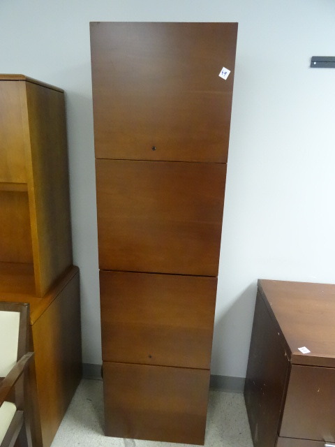 lot 49 image: 4 Door Overhead Cabinet