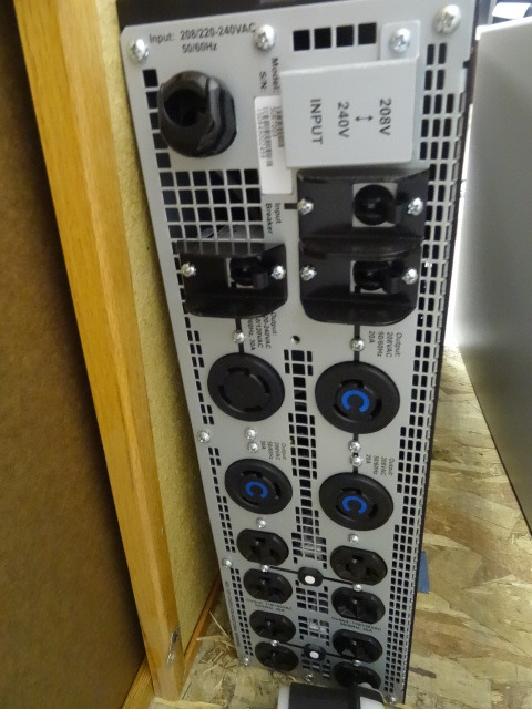 lot 86 image: Computer Power Back Up Supply