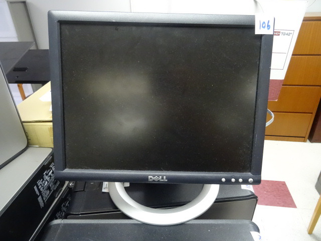lot 106 image: Dell 15 LCD Computer Monitor