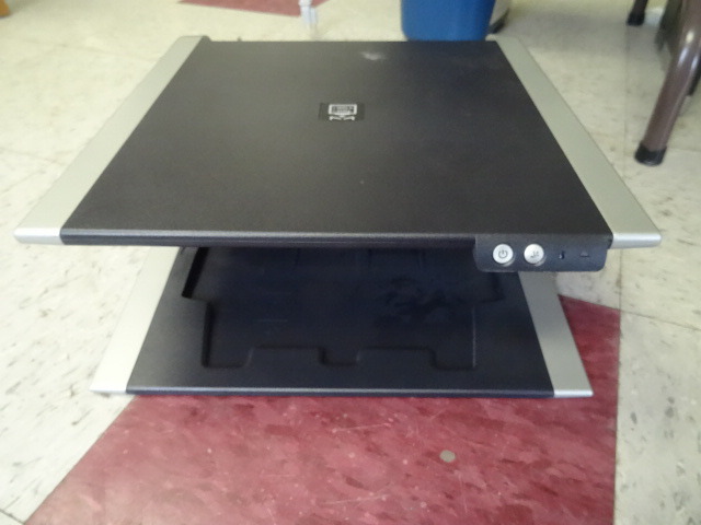 lot 115 image: Dell Laptop Docking Station