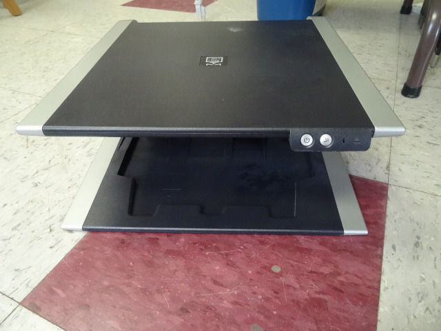 lot 117 image: Dell Laptop Docking Station