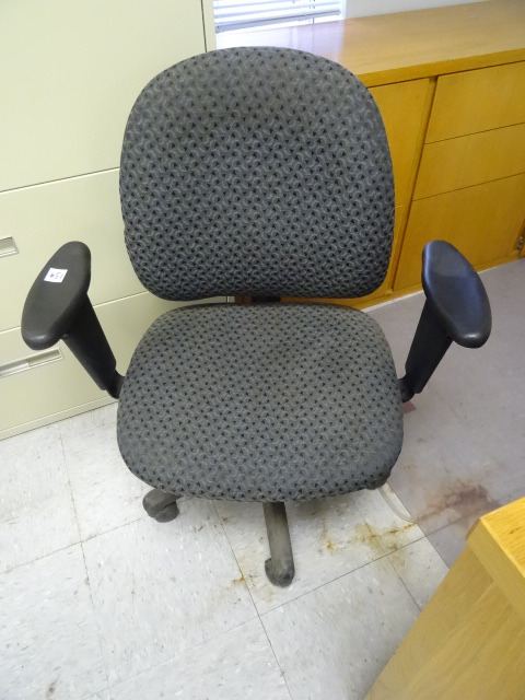 lot 159 image: Office Chair On Wheels