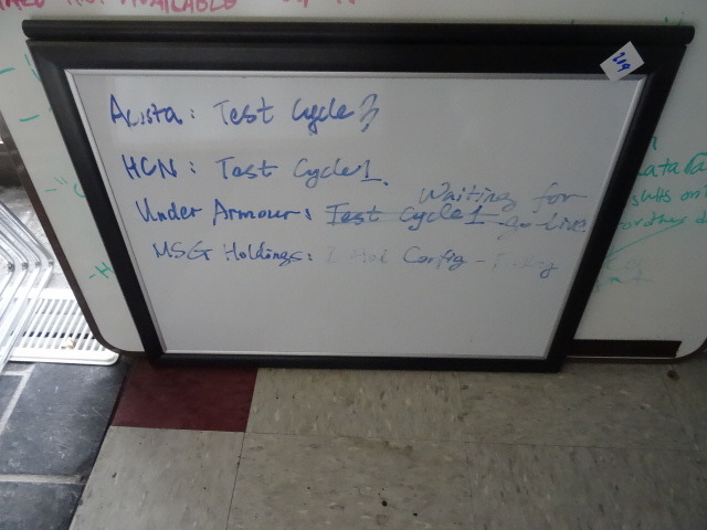 lot 209 image: 24 X 19 White Board