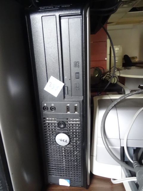 lot 235 image: Dell Optiplex 380 Computer