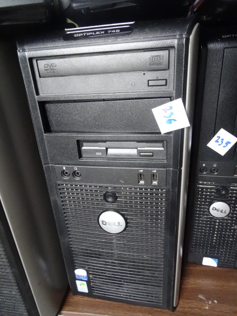 lot 236 image: Dell Optiplex 745 Computer