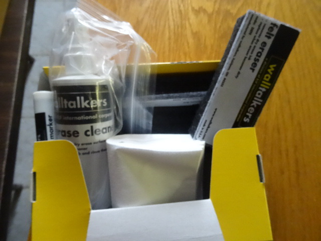 lot 239 image: Dry Erase Starter Kit