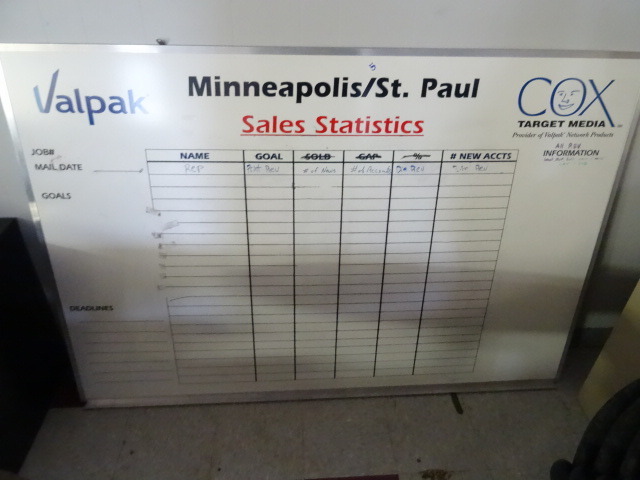 lot 283 image: 72 X 48 White Board