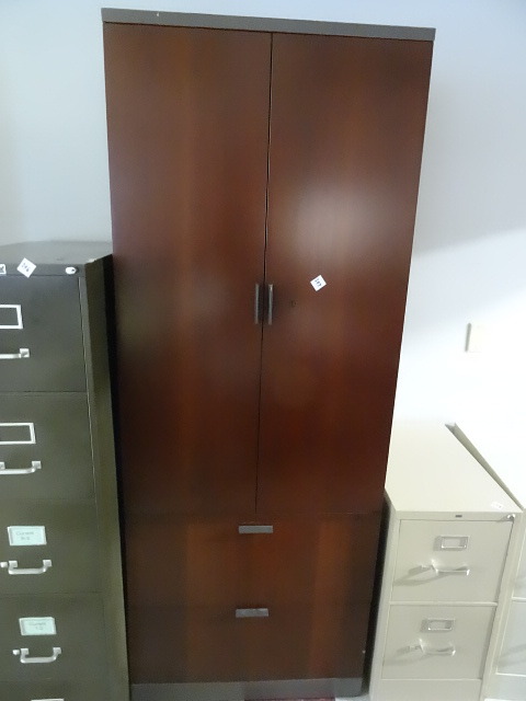 lot 297 image: Cabinet with 2 Door