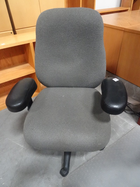lot 334 image: Office Chair On Wheels