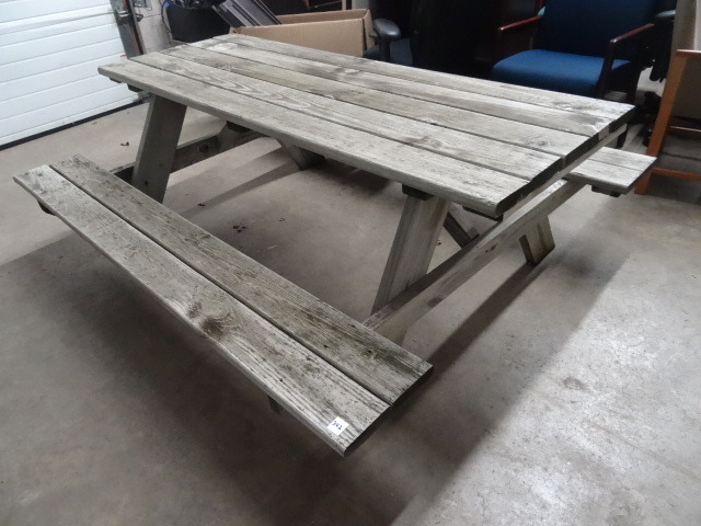 lot 342 image: Wood Picnic Table 71 X 60 X 27