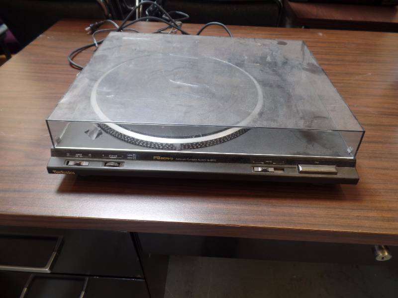 Technics Turntable