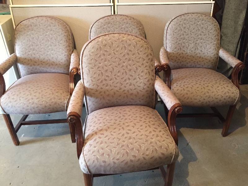 OFFICE WAITING AREA CHAIR