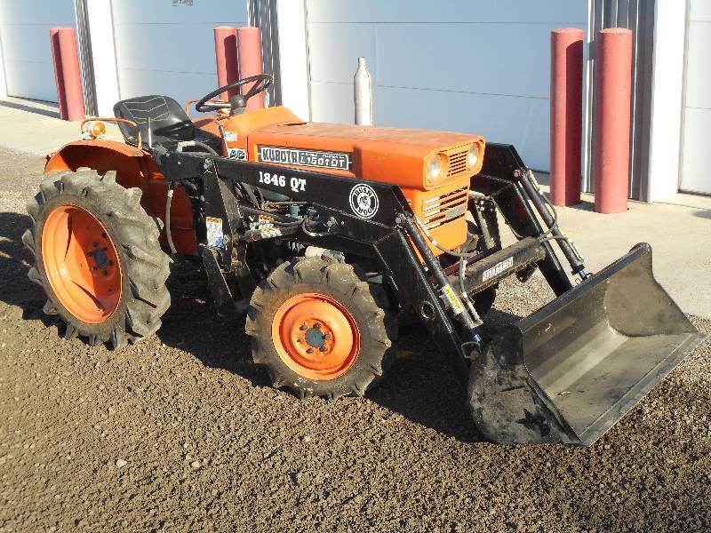 lot 1 image: Kubota Double Traction 1501DT AWD T...