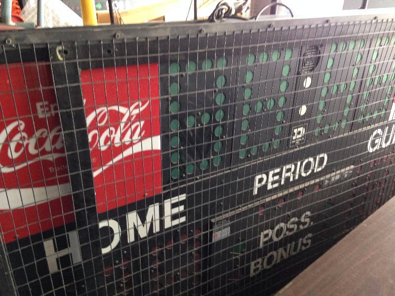 7x4 electronic scoreboard