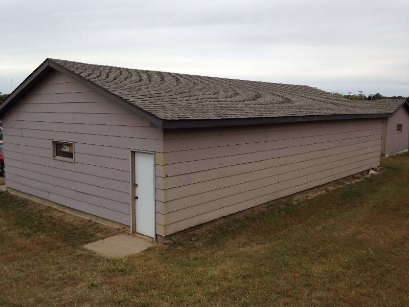 28x48 Building with 4 overhead garage doors