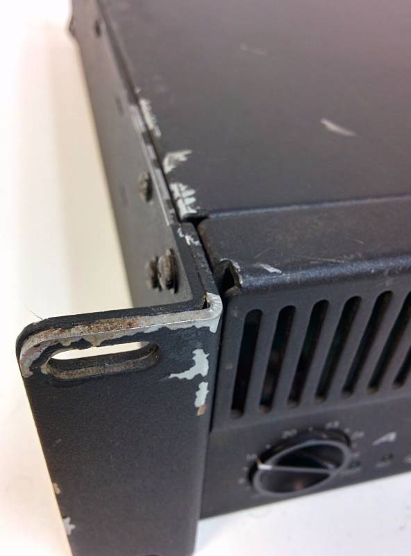 lot 7 image: Peavey PV-1500 Power Amplifier