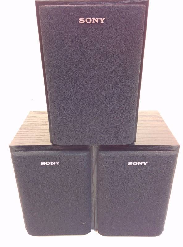 lot 11 image: Sony 6.1 Channel Surround Sound Home Theater Speakers