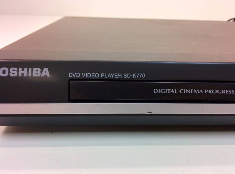 lot 17 image: Toshiba SD-K770 DVD Player