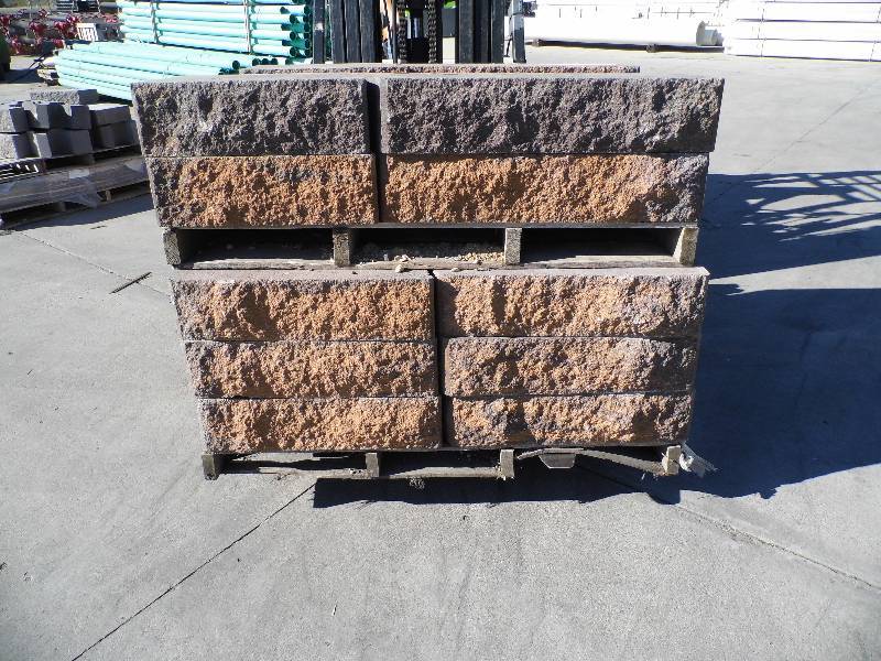 Freestanding Retaining Wall Block