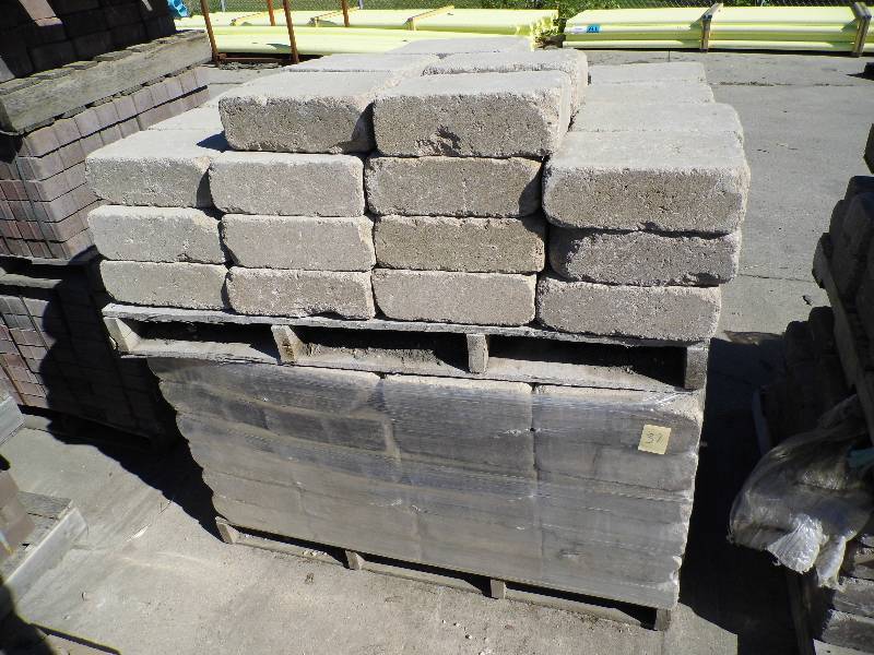 Freestanding Retaining Wall Block