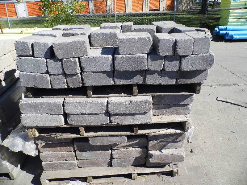 Freestanding Retaining Wall Block