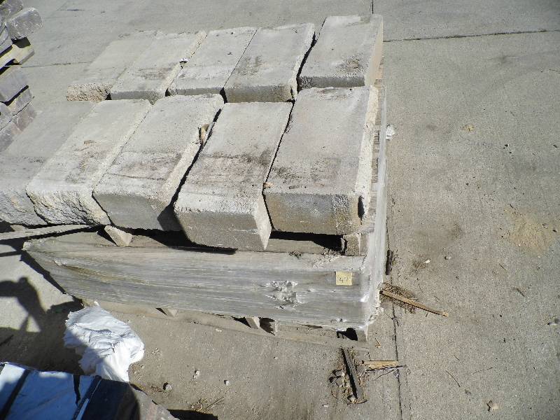 Freestanding Retaining Wall Block