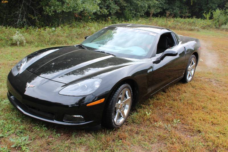 lot 5 image: 2008 Chevrolot Corvette