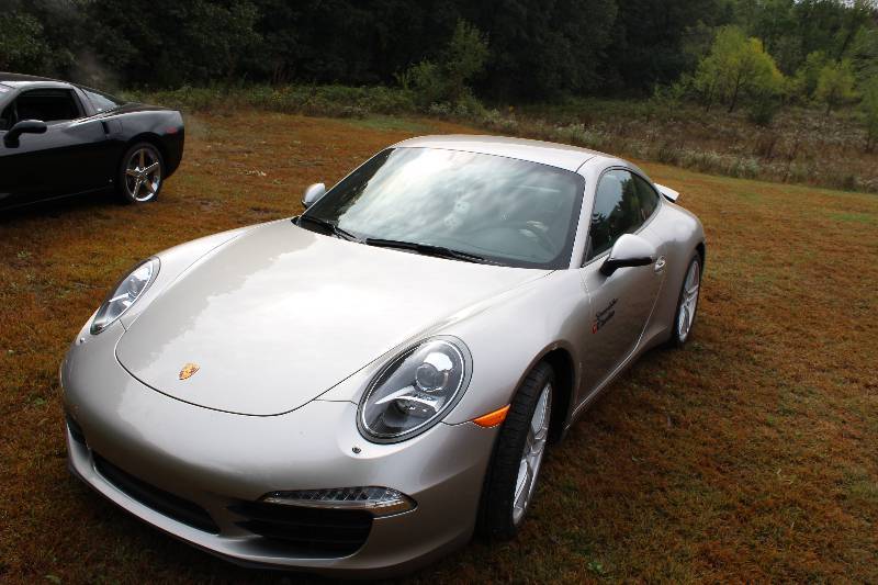 lot 3 image: 2013 Porsche Carrera