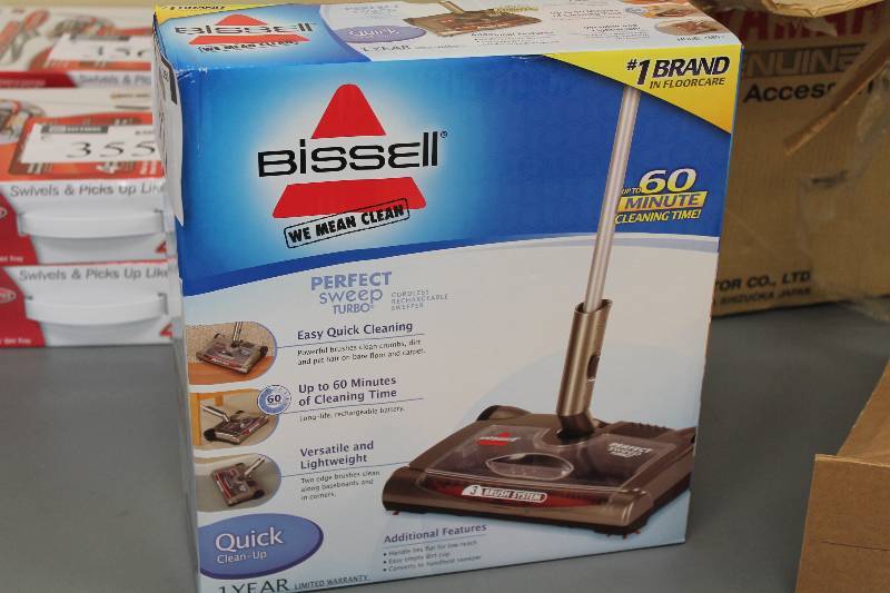 lot 350 image: Bissel Perfect Sweep Turbo.