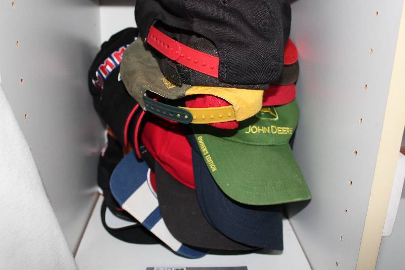 lot 85 image: Shelf Lot of Baseball Hats.