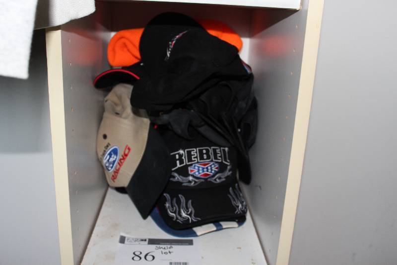 lot 86 image: Shelf Lot of Baseball Hats.
