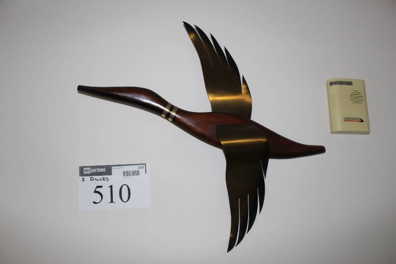 lot 510 image: Lot of (3) Decorative Ducks.