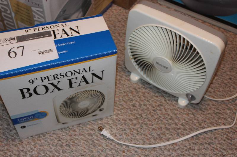 lot 67 image: Lot of (2) 9 Personal Box Fan.