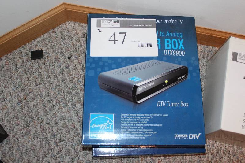lot 47 image: Box Lot of (2) dtv Digital to Analog Converter Boxes DTX9900.