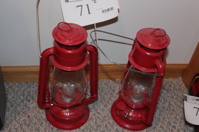 lot 71 image: Lot of (2) Lanterns.