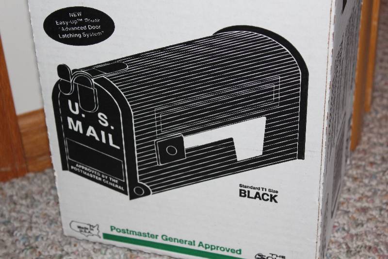 lot 74 image: Heavy-Duty Mail Box Ribbed Body Enamel Finish.