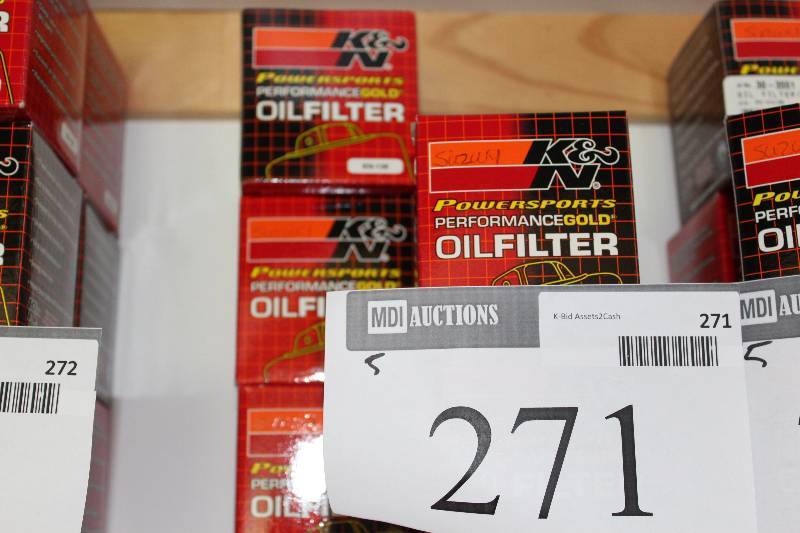 lot 271 image: Lot of (5) K & N Performance Gold Oil Filters.