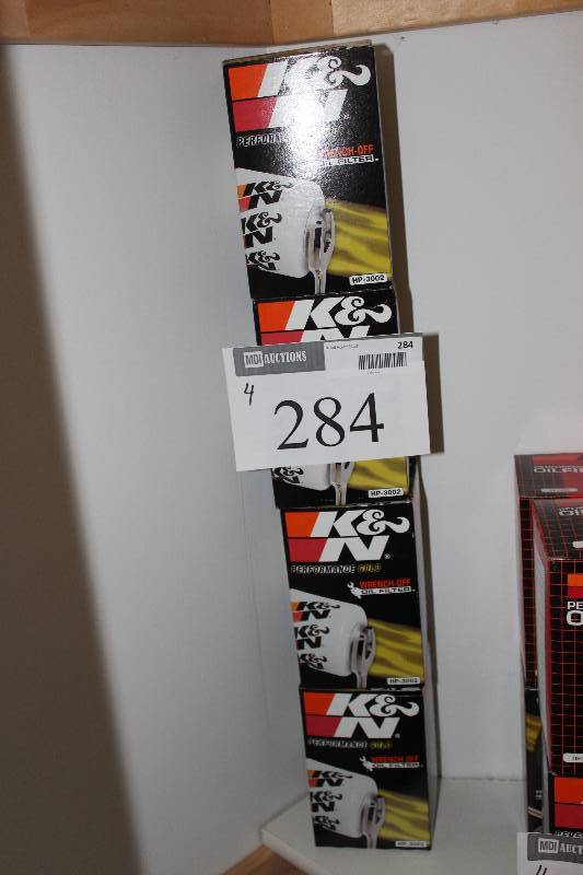 lot 284 image: Lot of (4) K & N Oil Filters.