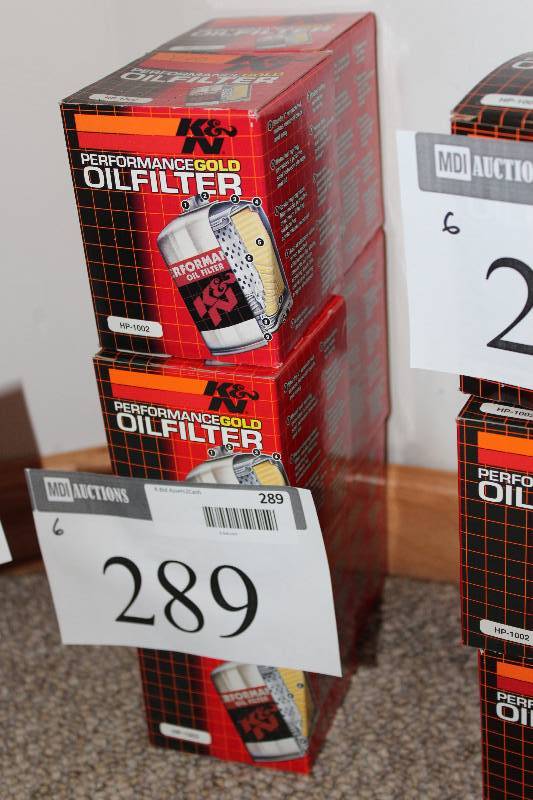 lot 289 image: Lot of (6) K & N Performance Gold Oil Filters.