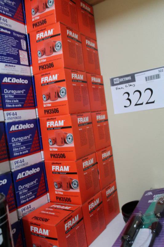 lot 322 image: Shelf Lot of Fram Oil Filters PH3506.