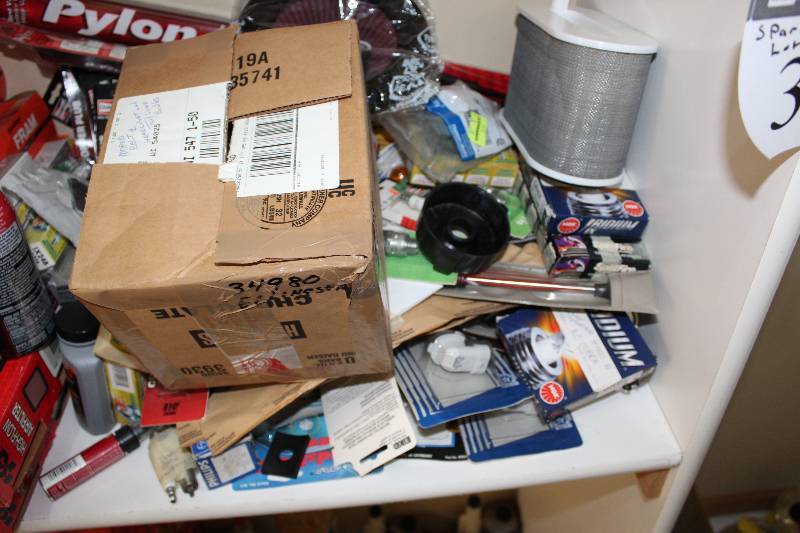 lot 326 image: Spark Plug Lot Autolite Platinum Pro Iridium Power And More.