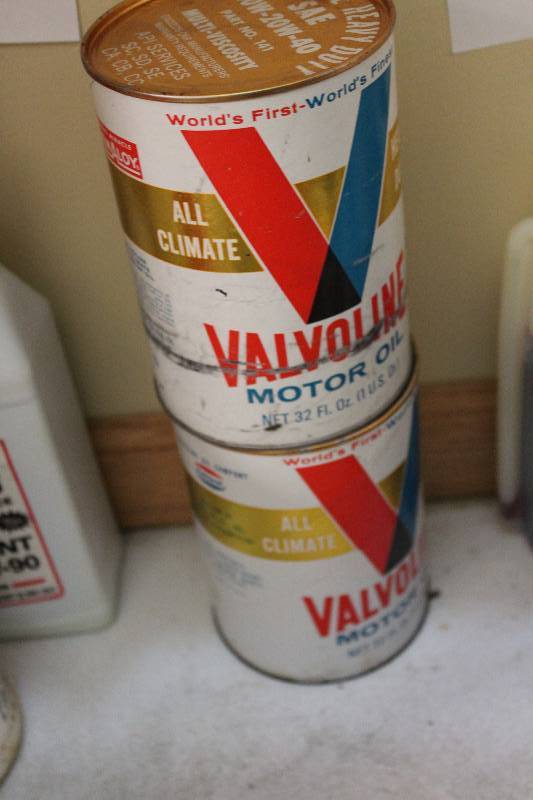 lot 329 image: Lot of (2) Valvoline Motor Oil.