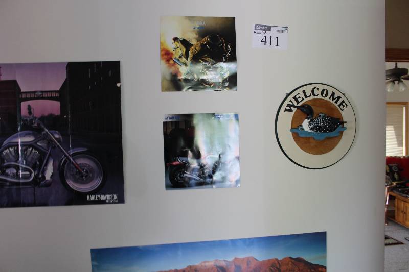 lot 411 image: Wal Lot Including Corvette Clock Posters Loon Decoration And More.