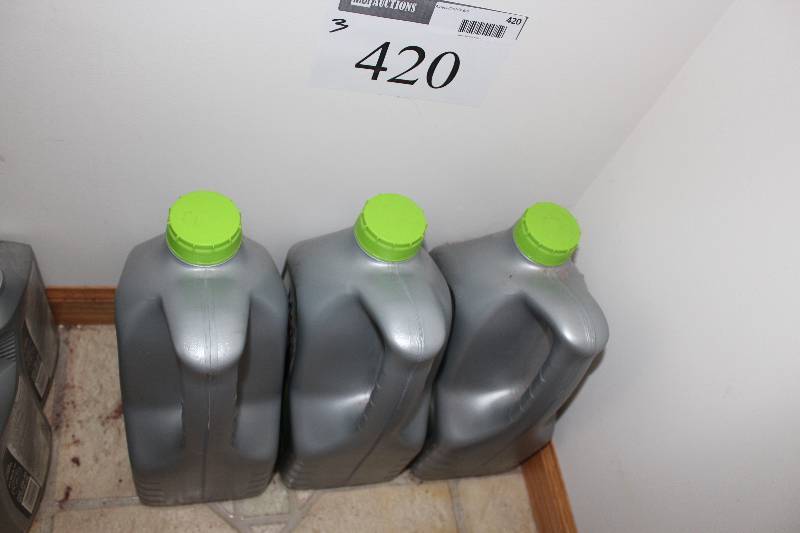 lot 420 image: Lot of (3) Mobil 1 0W-30 Fully Synthetic Oil Jugs.